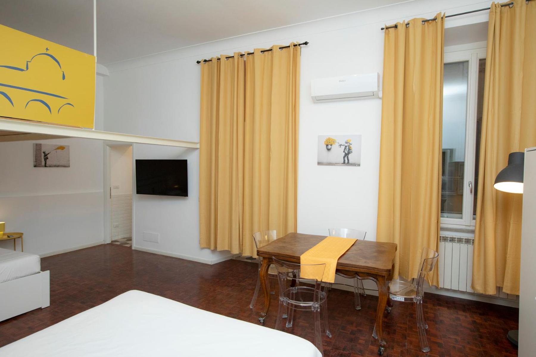 Manara10 Giallo2 Apartment *